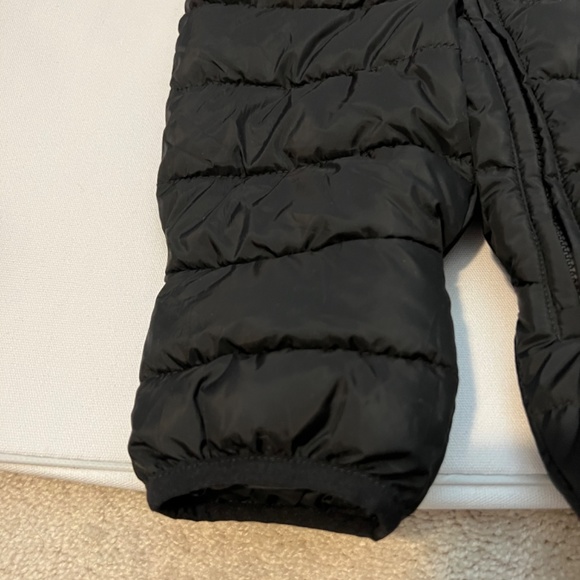 Gap baby suit - Picture 2 of 14